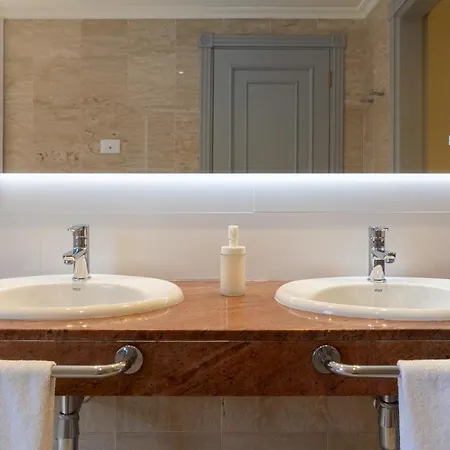 Playa De Las Americas Apartments *