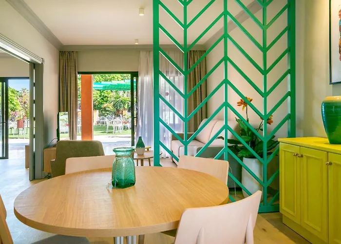 Playa De Las Americas Apartments 美洲海滩